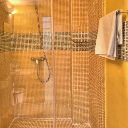 Mariano De Cavia Appartement *